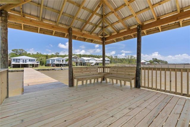 11207 County Road 1, Fairhope, AL 36532