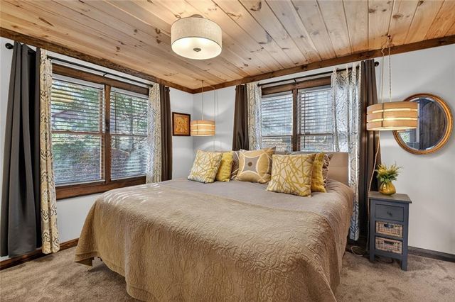 215 Valley View Road, Ellijay, GA 30536