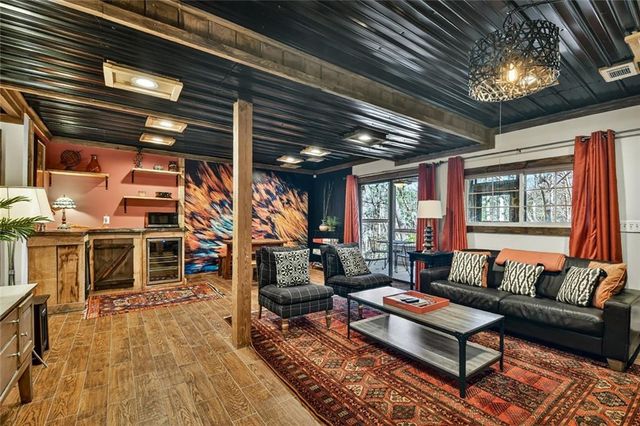 215 Valley View Road, Ellijay, GA 30536