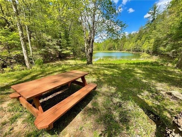 215 Valley View Road, Ellijay, GA 30536