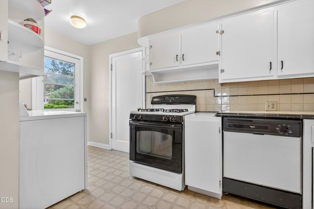 2317 E Main Street, Medford, OR 97504