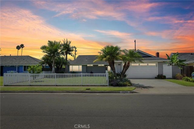 10362 Christmas Drive, Huntington Beach, CA 92646