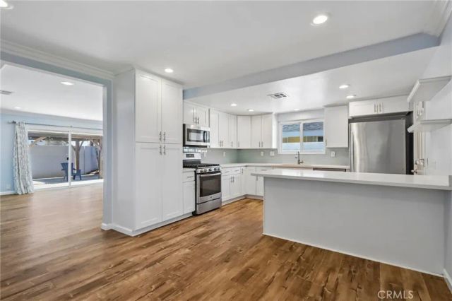 10362 Christmas Drive, Huntington Beach, CA 92646