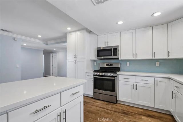 10362 Christmas Drive, Huntington Beach, CA 92646
