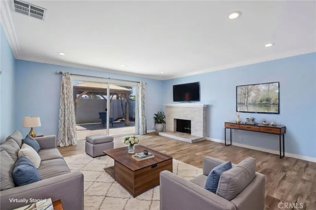 10362 Christmas Drive, Huntington Beach, CA 92646