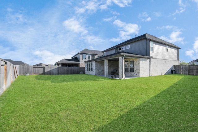329 Clifton Crane Road, La Porte, TX 77571