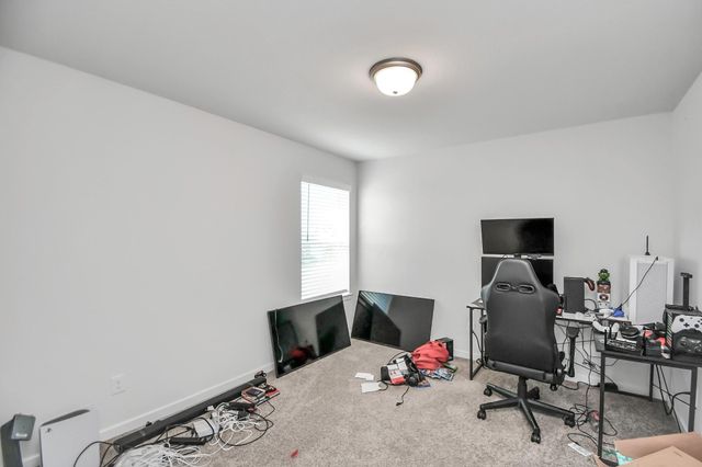 329 Clifton Crane Road, La Porte, TX 77571