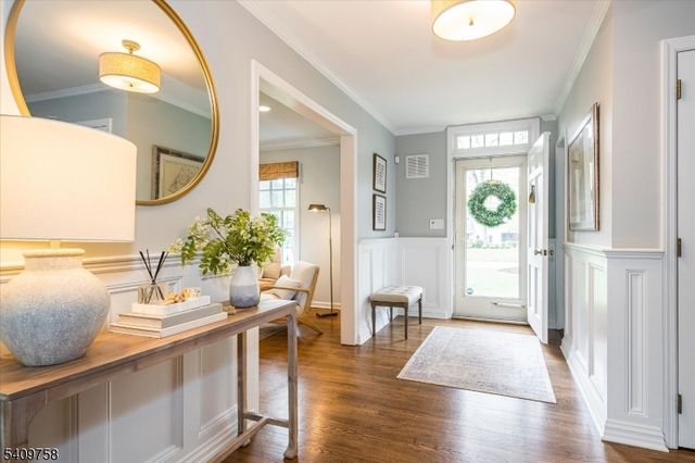 11 Huron Dr, Chatham Twp., NJ 07928