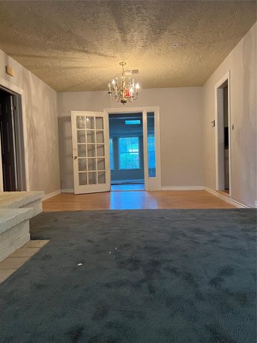411 E Alabama Street, Wharton, TX 77488