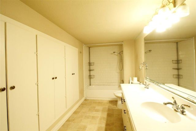 411 E Alabama Street, Wharton, TX 77488