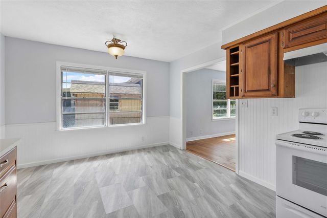 515 2nd Street, Humble, TX 77338