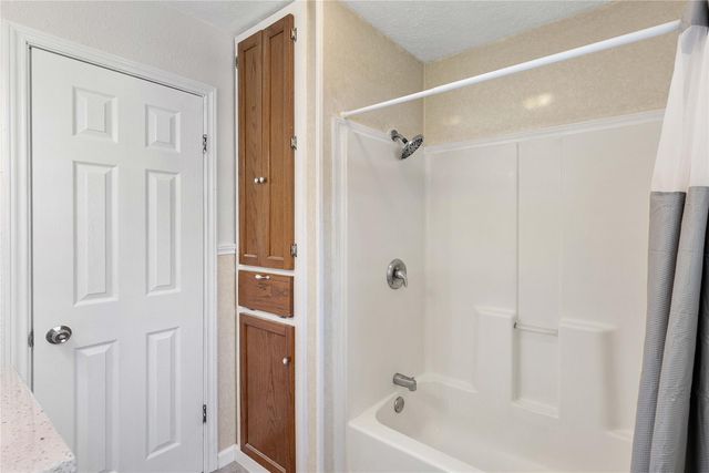 515 2nd Street, Humble, TX 77338