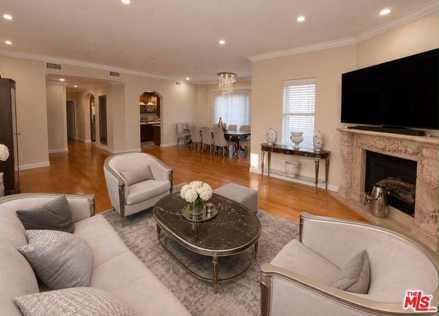 333 Milford Street 302, Glendale, CA 91203