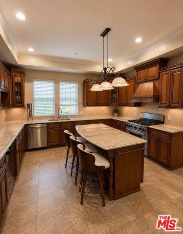 333 Milford Street 302, Glendale, CA 91203