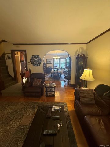 64-23 84th Street, Middle Village, NY 11379