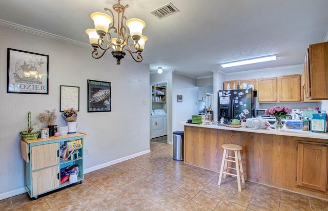 275 Helen, Conway, AR 72034