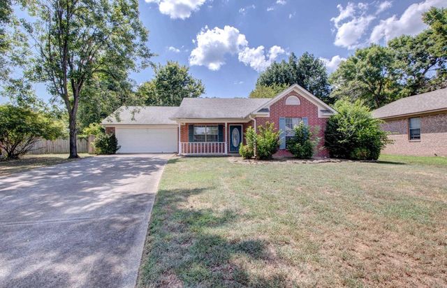275 Helen, Conway, AR 72034