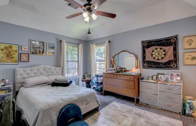275 Helen, Conway, AR 72034
