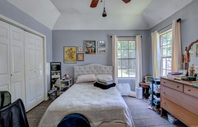 275 Helen, Conway, AR 72034
