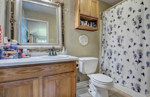275 Helen, Conway, AR 72034