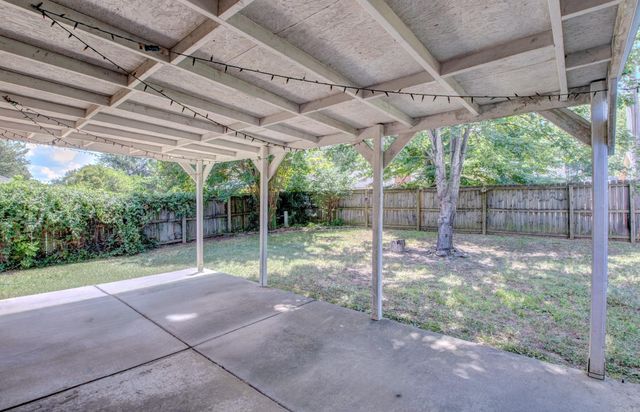 275 Helen, Conway, AR 72034