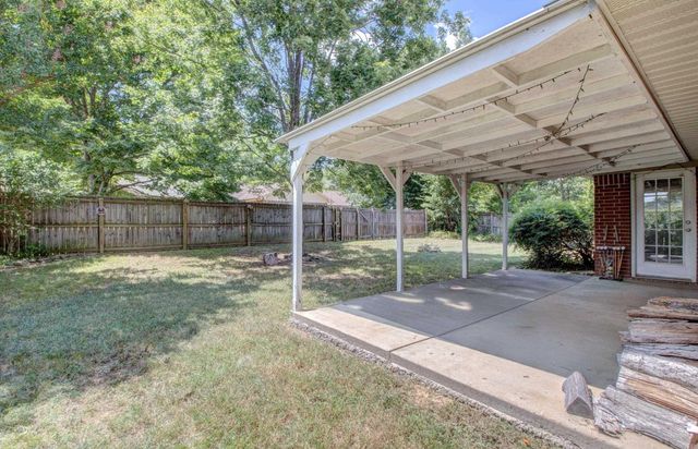 275 Helen, Conway, AR 72034