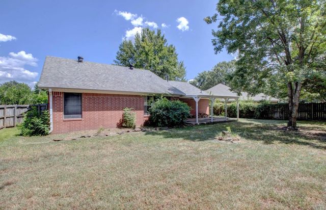 275 Helen, Conway, AR 72034
