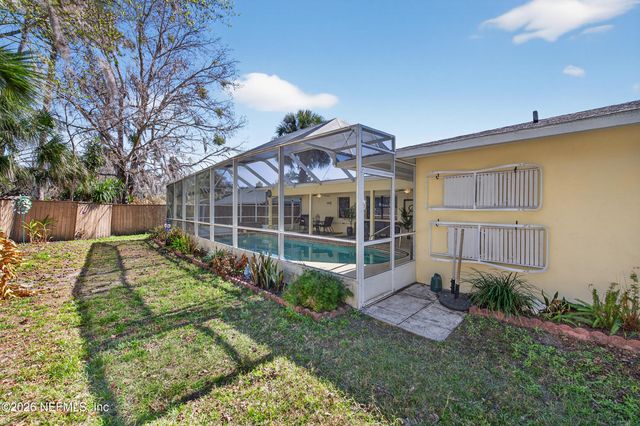 4 BLAKEVIEW Court, Palm Coast, FL 32137