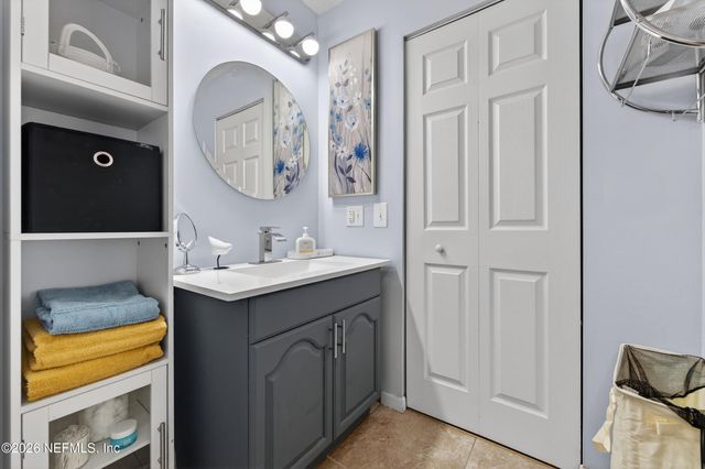 4 BLAKEVIEW Court, Palm Coast, FL 32137