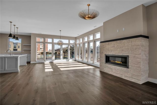272 Lakefront Boulevard, Buffalo, NY 14202