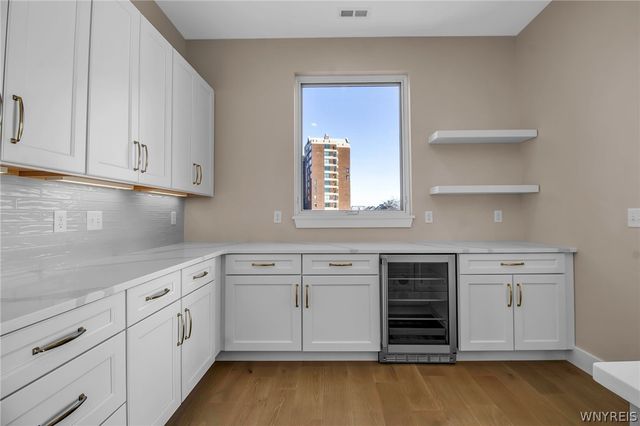 272 Lakefront Boulevard, Buffalo, NY 14202