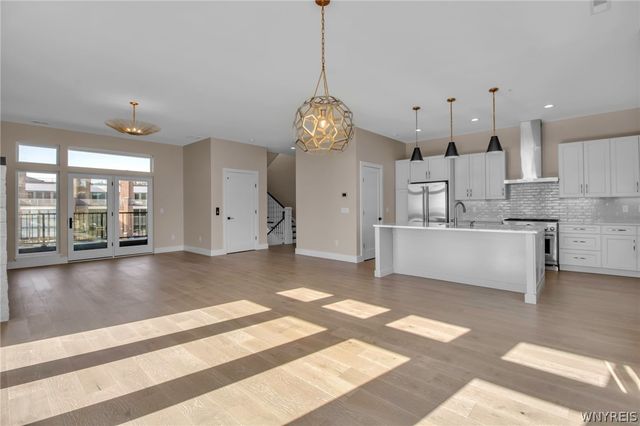 272 Lakefront Boulevard, Buffalo, NY 14202