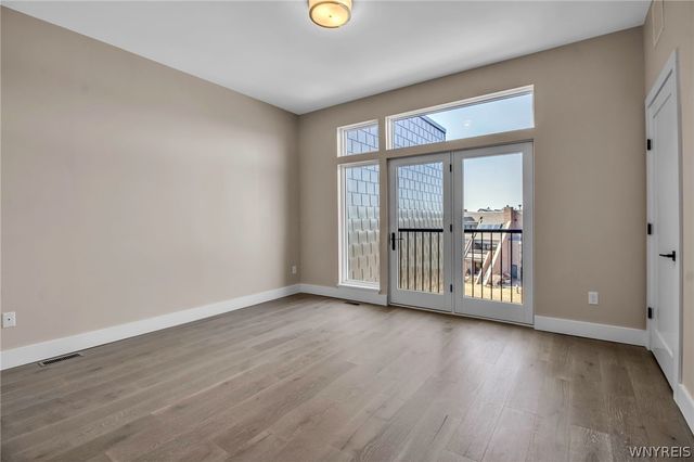 272 Lakefront Boulevard, Buffalo, NY 14202