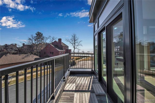 272 Lakefront Boulevard, Buffalo, NY 14202