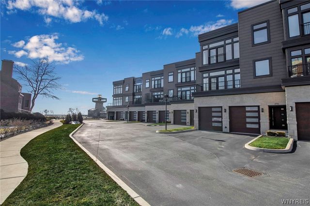 272 Lakefront Boulevard, Buffalo, NY 14202