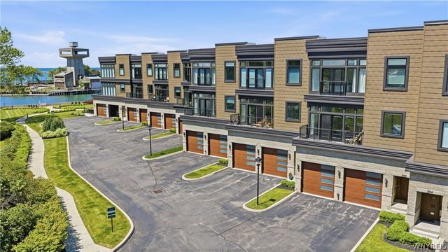 272 Lakefront Boulevard, Buffalo, NY 14202