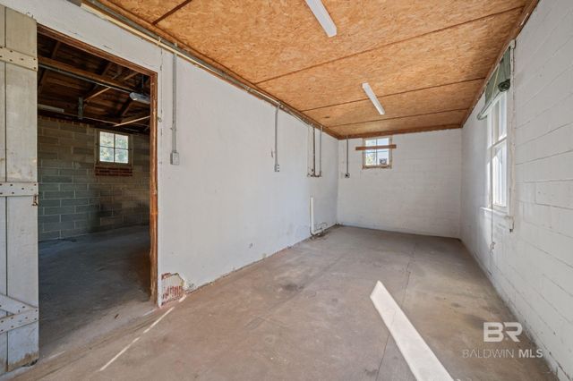 25121 State Street, Elberta, AL 36530