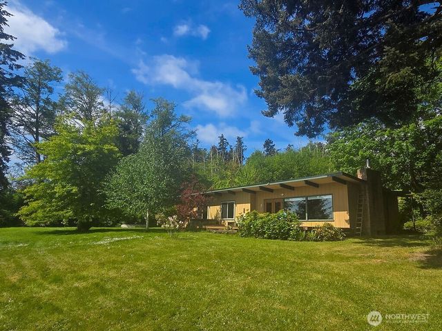 210 Cleveland Street, Port Hadlock, WA 98339