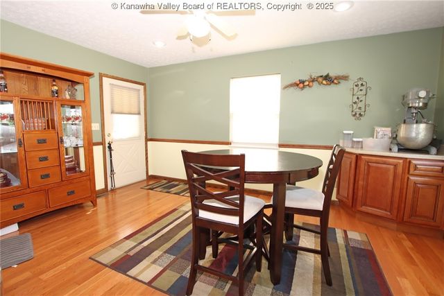 98 Roosevelt Boulevard, Eleanor, WV 25070