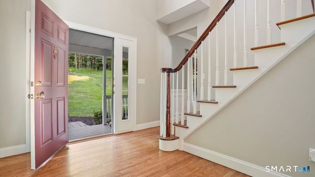 32 Pine Tree Hill Road, Newtown, CT 06470