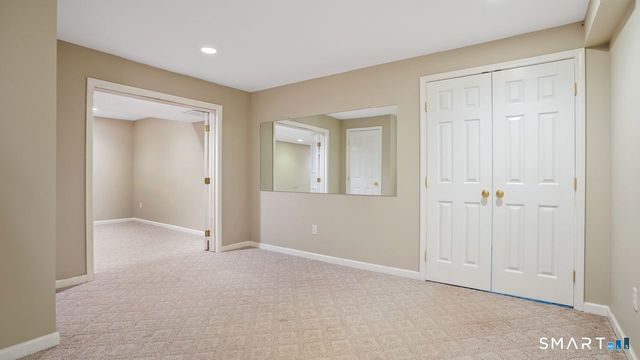 32 Pine Tree Hill Road, Newtown, CT 06470