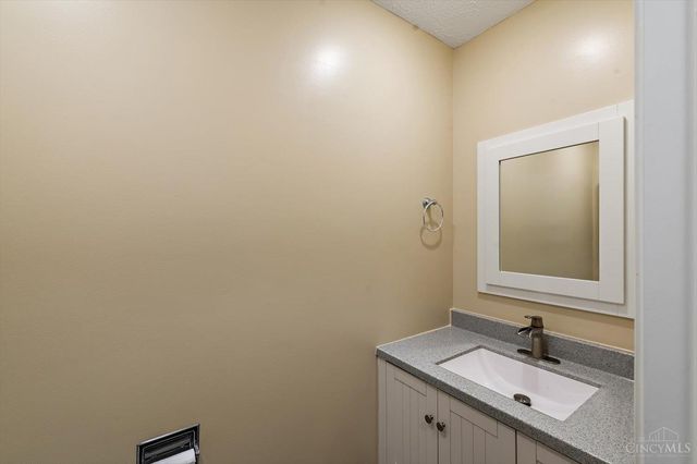 5944 Mill Crest Court, Fairfield Twp, OH 45011
