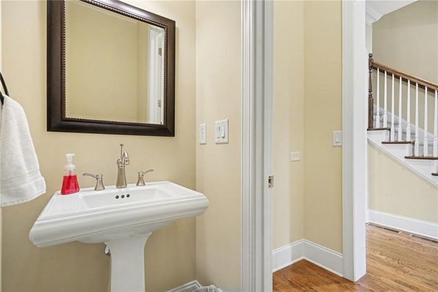 657 Lockton Place, Atlanta, GA 30342