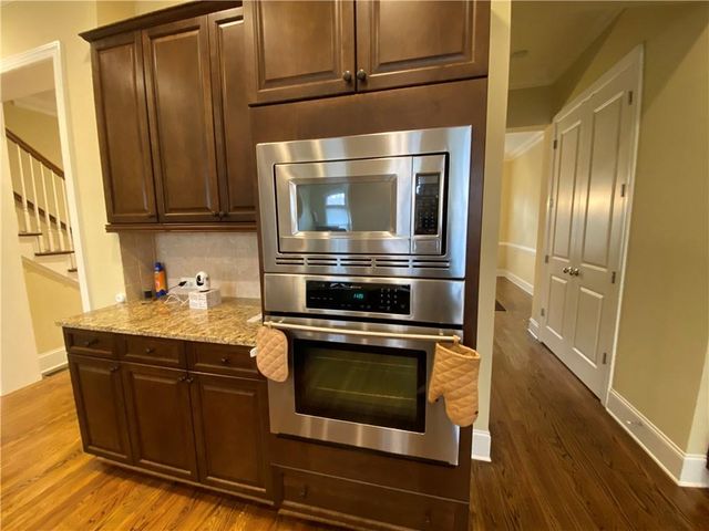 657 Lockton Place, Atlanta, GA 30342