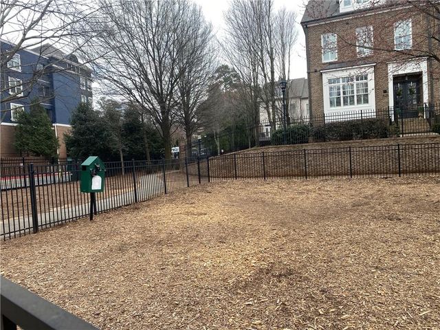 657 Lockton Place, Atlanta, GA 30342