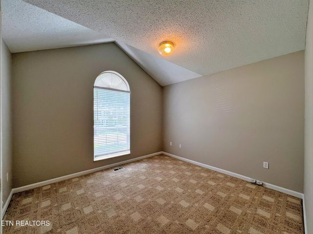 6017 Tennyson Drive, Knoxville, TN 37909
