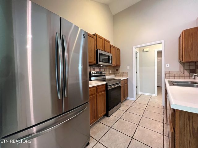 6017 Tennyson Drive, Knoxville, TN 37909