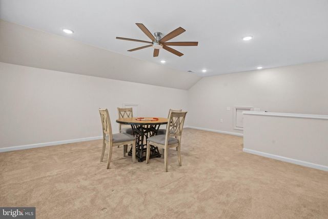 6266 ZINNIA LN, Haymarket, VA 20169