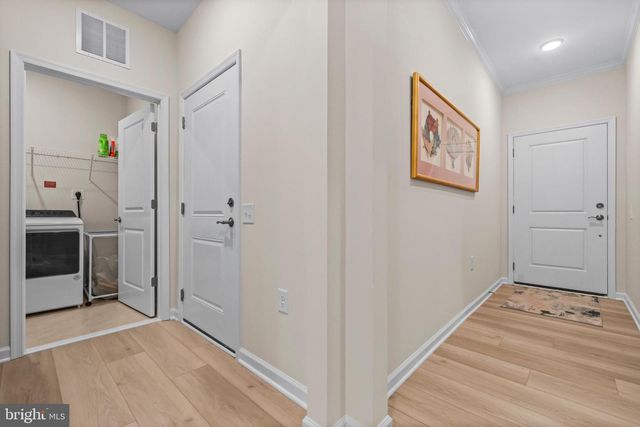 6266 ZINNIA LN, Haymarket, VA 20169