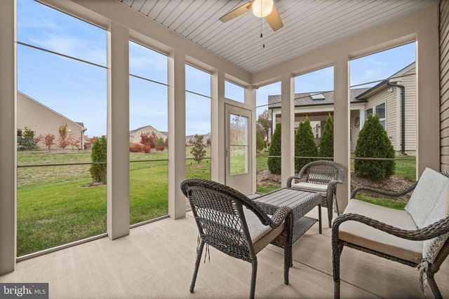 6266 ZINNIA LN, Haymarket, VA 20169